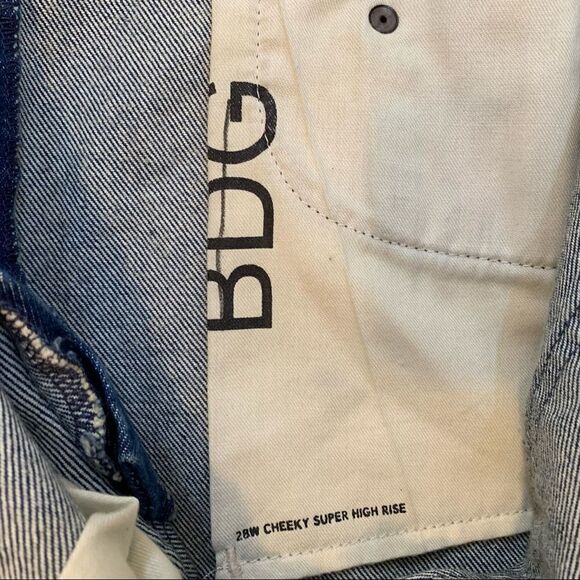 URBAN Outfitters BDG Cheeky Super High Rise Shorts - Picture 11 of 11